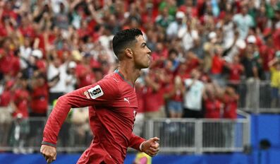 Ronaldo Scores 